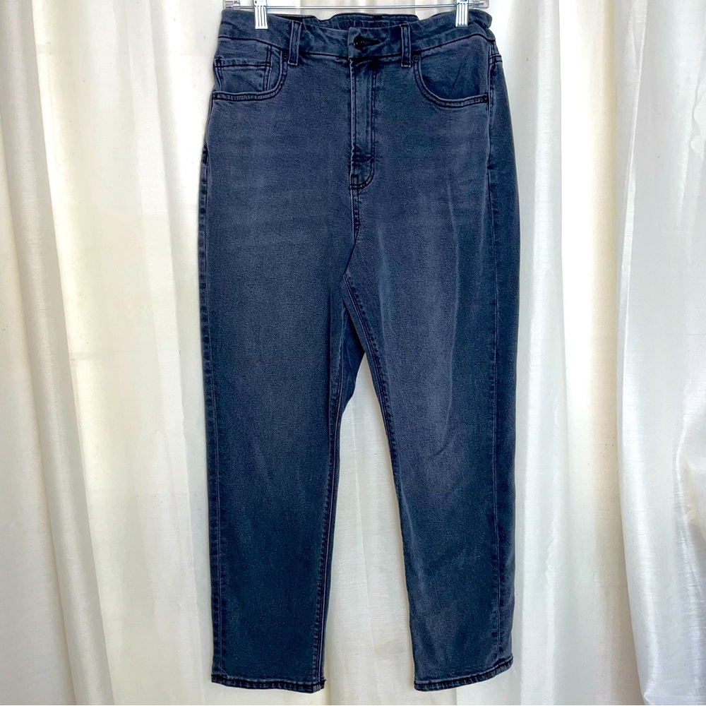 American Eagle Stretch Curvy Mom Jean